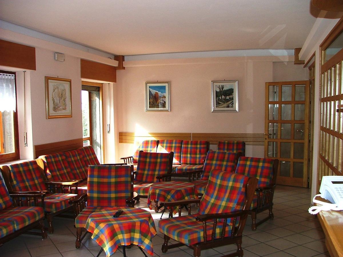 Hotel Miravidi ラ・マグデレイネ エクステリア 写真